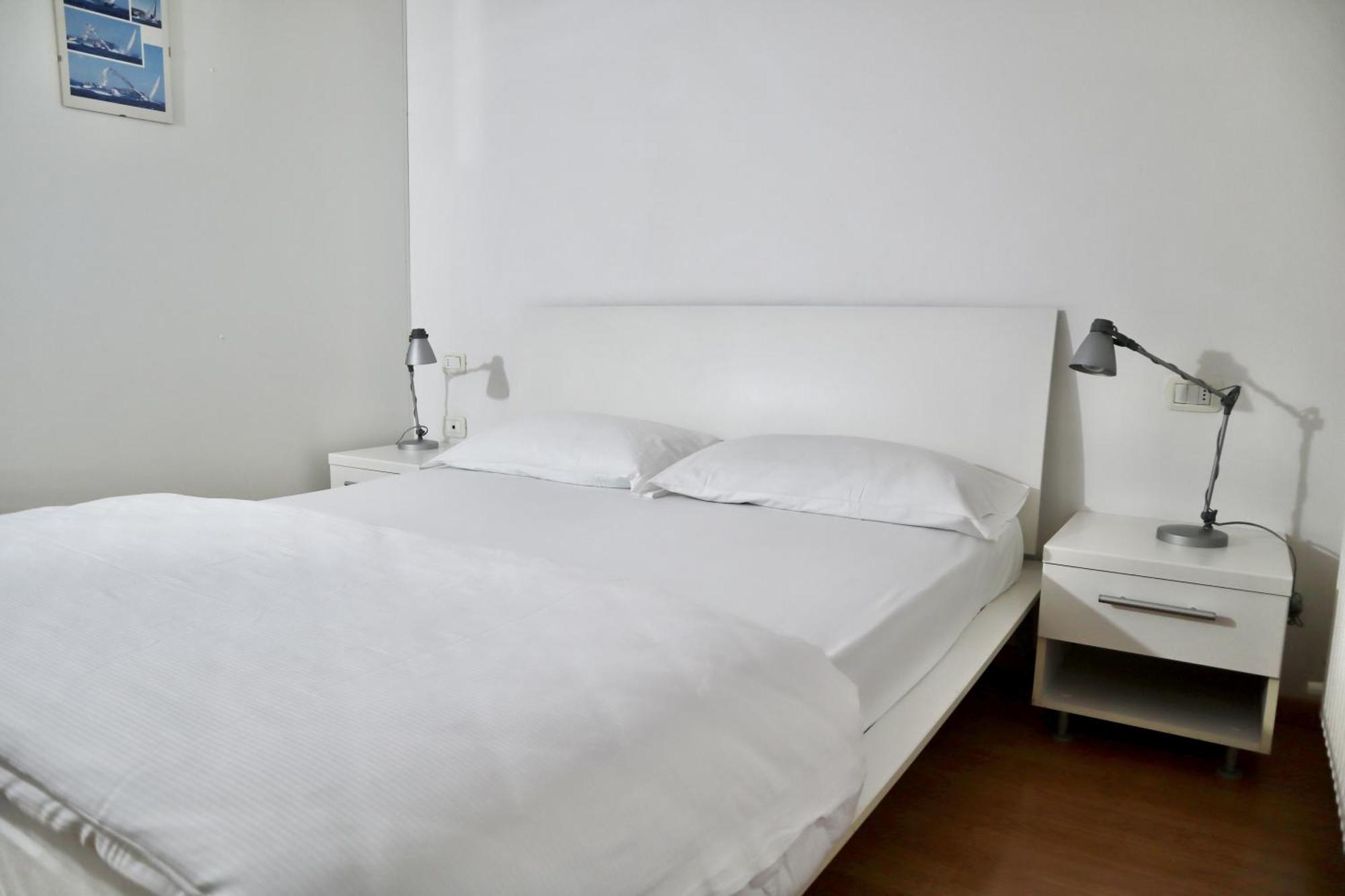 Windshouse Apartments Torbole Sul Garda Eksteriør bilde